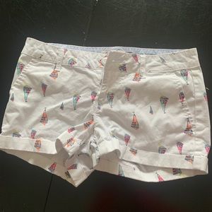 white w/ boats size 1 !